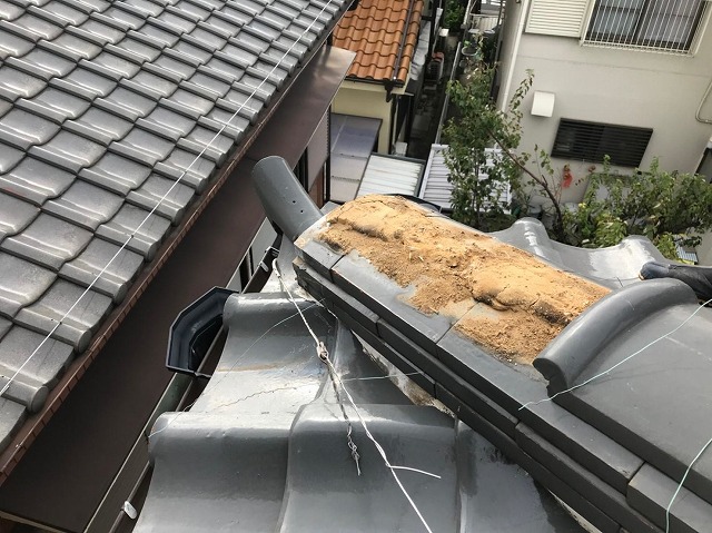 熨斗瓦の解体